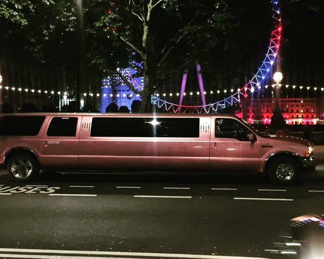 Limo Hire image 3