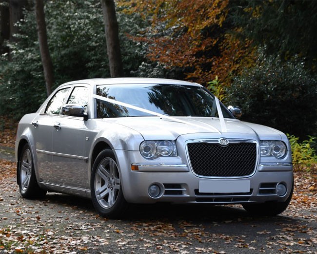 Modern Wedding Cars image 18