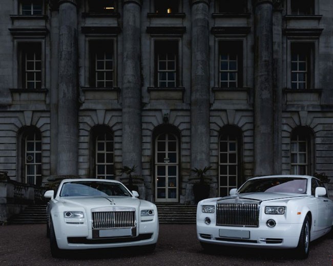 Modern Wedding Cars image 18