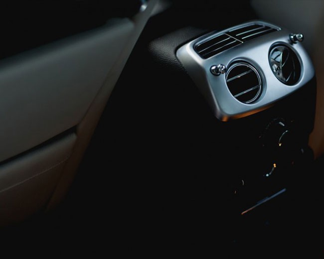 Modern Wedding Cars image 18