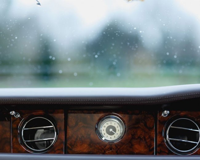 Modern Wedding Cars image 18