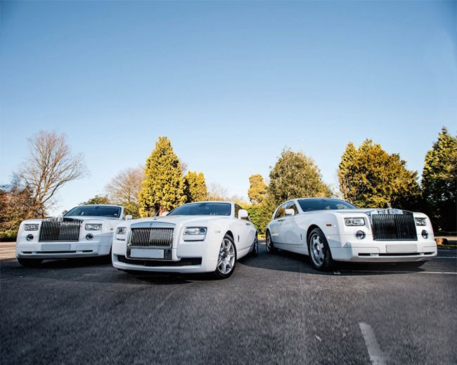 Modern Wedding Cars image 18