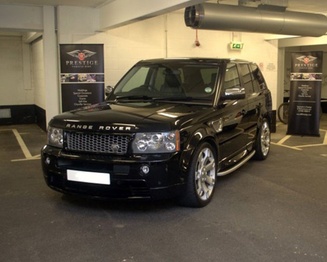 Modern Wedding Cars image 18